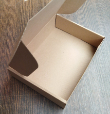 Kartonová krabice 3VL 262x190x60mm